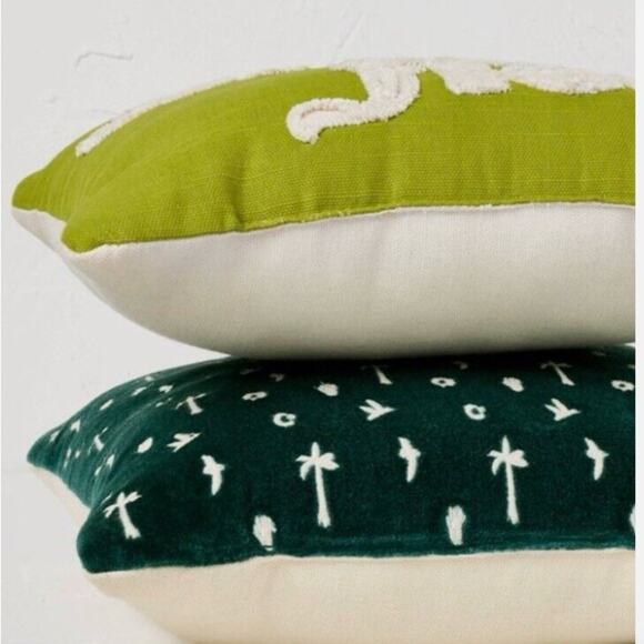 NWT Opalhouse pillow set: grow with the flow - Picture 2 of 6